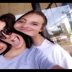 Meet your Posher, Tori